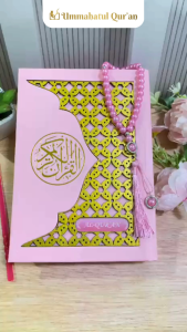 Al-Quran Waqaf 3D Timbul Motif Batik Kawung Pink Oval Ukuran A5 Isi Blok Latin Terjemah Perkata
