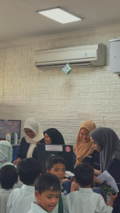 POETRI BALI KACANG ASIN 330GR KEMASAN TOPLES