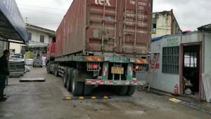 แถบยางกั้นรถ ยางหยุดรถ ยางกั้นล้อ ยางห้ามล้อ ยางหนุนล้อ ยางกันรถไหล 183 cm Stopper แถบยางกั้นรถ ยางหยุดรถ ยางกั้นล้อ ยางห้ามล้อ ยางหนุนล้อ แถมฟรีพุก