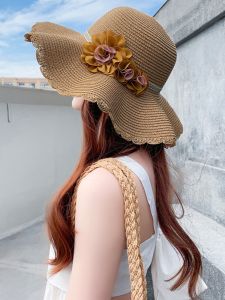 New 2025 Summer Large Floral Straw Hat Thin Breathable Outdoor Womens Sun Hat Simple Korean Style Youthful round Top Cap