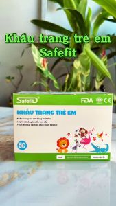 Khẩu trang SAFEFIT trẻ em 3 lớp hộp 50 cái kháng khuẩn lọc bụi có hình siêu cute