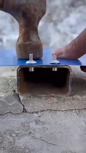 200/100Pcs Knock Expansion Rivet Screws Nail Head Piercing Knock Small Tapping Screws Fasteners Furniture Cabinets Concrete Tools