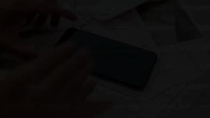 Bộ 4 Miếng Dán Bảo Vệ Màn Hình Kính Cường Lực Cho Xiaomi Redmi Note 13 4G 5G 13C - Phim Trong Suốt Chống Trầy Xước Chống Vỡ