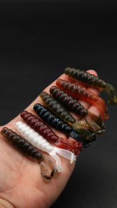 Twin Ulat SP 7cm /3.1g 1pc Soft Plastic TPE Soft Bait Soft Plastik Umpan Siakap Haruan Lure Sp Kolam