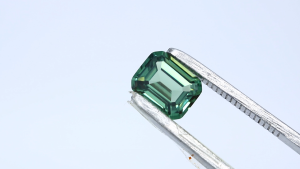 High Quality Lab Grown Emerald Sapphire Rectangular Green Gemstones for Jewelry Making Optional AGL Certificate