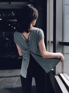 Womens Loose Fit Short Sleeve Yoga Sportswear Quick Dry Breathable Running Training T-Shirt Thin Style Summer Casual Wear