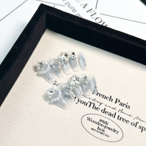 Luxurious Blue Gradient Nail Art with Sparkling Glass Beads Full Diamond Ice And Snow Adventure Style Wearable False Nails
