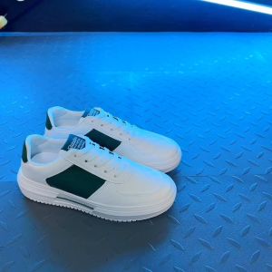 Techdoo New Arrival Sepatu Sneakers Pria Olahraga Sepatu Cowok Formal Casual Kets Jogging INS Fashion Sepatu KSC120