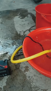 Bơm chìm Osaka 12V mini 80W cánh nhựa lõi đồng