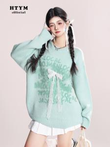 Htym Original Butterfly Knot เสื้อสเวตเตอร์ถัก ผู้หญิง หลวม Fit สีเขียว เสื้อท่อนบน หวาน สไตล์แขนยาวรอบคอเสื้อผ้าความร้อน