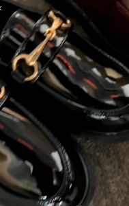 Fashion Anak - Sepatu Anak Perempuan Kekinian Terbaru 2024 / Sepatu Anak Perempuan Umur 3-10 Tahun / Sepatu DOCMART Anak Perempuan Gratis Ongkir