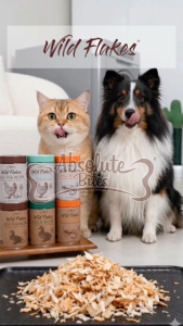 Absolute Bites Freeze Dried Wild Flakes Meat Flakes Toppers for Cats & Dogs (100g)