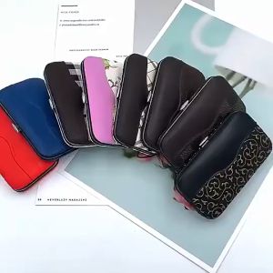 Manicure Pedicure Set Dompet Paket Pembersih Kuku Pinset Gunting Lancip Korek Telinga Kuping