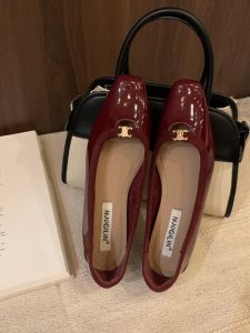 French Style Square Head Low Heel Womens Fashion Shoes Slip-On Daily Wear Leather Anti-Slip Rubber Sole Flat Heel Design