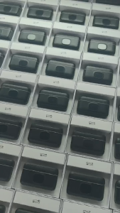 ไมโครโฟนไร้สาย พร้อมเคสชาร์จ ไมค์ไลฟ์สด ตัดเสียงรบกวน ไมโครโฟนติดปกเสื้อ Wireless Microphone