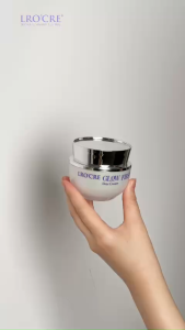 Kem Dưỡng Ban Ngày LroCre Glow First Day Cream 25g