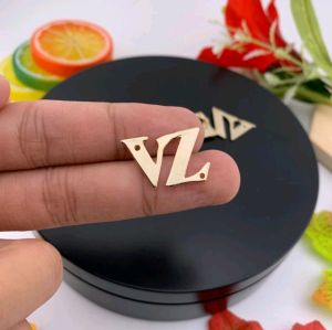 (VZ Vivi Zubaidi) Hijab Segiempat Ala Vivi Zubaidi Bahan Voal Lasercut Premium Jilbab Segiempat VZ Bahan Voal Lasercut Premium Jilbab VZ Bahan Voal Premium