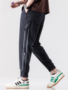 ROMON | กางเกงลำลองชายฤดูร้อน ทรงหลวม ผ้าไหมน้ำแข็ง ทรงฮาราจูกุ ทรงบาง กางเกงขายาว ทรงลำลอง สวมใส่สบาย ผ้าฝ้ายผสมโพลีเอสเตอร์