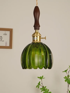 Japanese Green Glass Chandelier Dining Light Simple Kitchen Bar Counter Chandelier Ceiling Lights Vintage Cafe Decorative Hanging Light Bedroom Bedside Pendant Light
