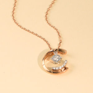 Chow Sang Sang 周生生 Daily Luxe Fantasy 18K Gold Diamond Necklace 93100U