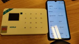 Alarm Kamera CCTV KERUI W18 TUYA WIFI Camera Home Alarm Sistem Keamanan Rumah