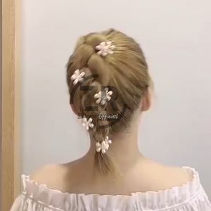 JEPIT RAMBUT WANITA KOREA RETRO PEARL BUNGA ELEGANT AKSESORIS RAMBUT JEDAI IMPORT AK81 ZIORRA