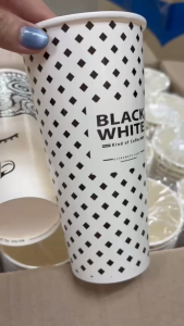 แก้วกระดาษ ร้อน/เย็น 22 ออนซ์ 1000 ใบ /ยกลัง/ปาก 90/คละลาย 3 ลาย ตามภาพใช่วัสดุ เกรด นำเข้าอย่างดี หนา ทนทาน เข็งแรง - กระดาษ PE กันรั่ว กันซึม