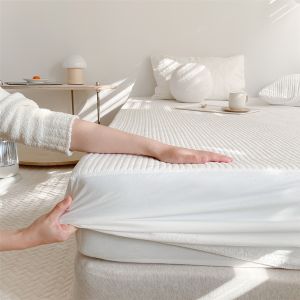 South Korea Quilted Quilted Bed Cover Three-Piece Bed Sheet Set Pure Color Ins Pure Cotton Thickened Non Slip Heightening Protective Case Single Piece