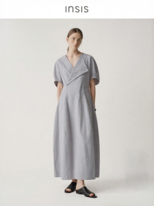 INSIS FEMME | Summer New Simple Cultural Tuck Folded Collar Cocoon Shape Dress
