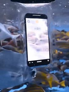 Super Bear Home ซองกันน้ำ พร้อมสายคล้องคอ ซองใส่โทรศัพท์กันน้ำ ถุงใส่โทรศัพท์กันน้ำ ซองกันน้ำ ดำน้ำ กันน้ำลึกสูง ราคาที่เป็นเชิง 30m ความโปร่งใสสูง