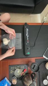 ประกัน 1ปี เครื่องซีล เครื่องซีลถุง Vacuum Sealer เครื่องซีลสูญญากาศ เครื่องซีลถุงพลาสติก เครื่องซีลสูญ ซีลสูญญากาศ ดี