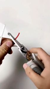 Kìm tuốt dây điện đa năng 12 trong 1 Kìm điện đa năng Thép gió HSS tước dây 4mm