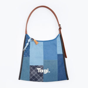 Tagi. Patchwork Shoulder Bag กระเป๋าสะพายลายแพทช์เวิร์ก