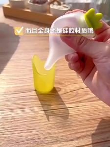 Baby Medicine Dispenser Liquid Pacifier Dropper Feeder Squeeze Medicine/Fruit/Water Feeder ed