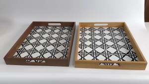 Khay chữ họa tiết trắng đen phụ kiện bưng bê sang xịn cho không gian bếp trà và quán café