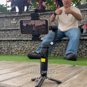 Gadguru TOKQI M06 3-Axis Gimbal Stabilizer Shooting Ai Face Recognition Anti-Shake Stabilizer Mic Lighting 手机稳定器