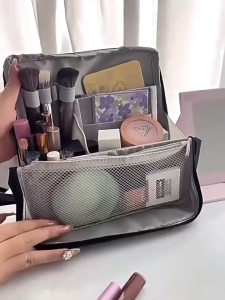 Large capacity standing storage bag and layered portable multifunctional toiletry bag