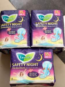 BĂNG VỆ SINH LAURIER BAN ĐÊM SAFETY NIGHT 35cm 8 miếng