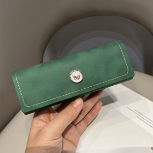 Butterfly Love ~ Retro Classy Glasses Case Portable Anti-Pressure Fashion Minimalist Frame Glasses Storage Box Sunglasses Case