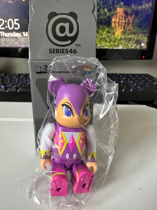 Bearbrick Series 46 100% Sonic the Hedgehog NIGHTS Secret Chase