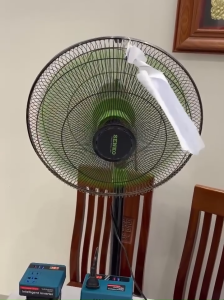 Bộ chuyển nguồn 21v sang 220v ( CHẠY ĐƯỢC QUẠT ) CÓ ĐÈN LED VÀ 3 CỔNG SẠC Đế chuyển nguồn chân pin phổ thông lên 220v