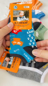 Set 3-5 Đôi Tất Chống Trượt Kamekid - Tất Trẻ Em có 4 Size cho bé Trai bé gái 1-8 Tuổi- Chất vải dày dặn ấm áp co giãn 4 chiều chống trơn trượt