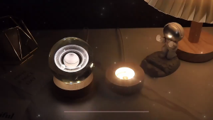 Lampu Kamar Tidur LED Bola Kristal 3D Lampu Hias Malam Aesthetic Warm White Mewah D5002