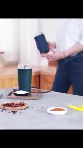 Portable Electric 8 Blade Grinder 200w Strong Power Powder Machine For Beans Nuts Seeds Grain Crushing Food Processor