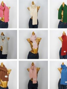 ผ้าพันคอถักหนาสำหรับผู้หญิงในฤดูหนาว สไตล์เกาหลี ผ้าพันคอสีพื้นแบบอเนกประสงค์ ผ้าคลุมไหล่ แฟชั่น ผ้าพันคอแบบทันสมัย ​​ผ้าไหมพรม