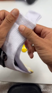 ถุงเท้าเด็กนักเรียน พื้นมีกันลื่น ขาวพื้นเทา ยกโหล 12 คู่ มีขนาด3-5/4-6/5-7/7-9/ฟรีไซส์ สินค้าพร้อมส่ง