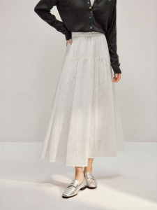 INMAN | Embroidered White Elastic Waist A-line Skirt