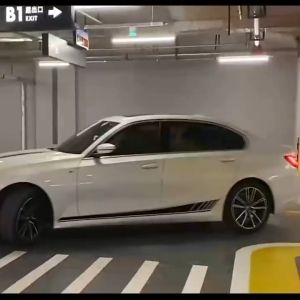 Sticker Mobil Toyota Corolla Cross: Variasi & Unik