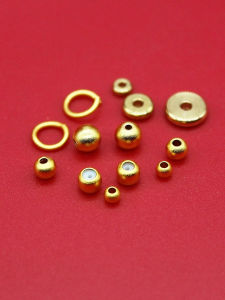 ลูกปัดทองคำทรงกลมแบบดั้งเดิม ลูกปัดติดต่อกัน แหวนเปิด แผ่นรอง สร้อยข้อมือ DIY อุปกรณ์ที่ไม่ซีดจาง