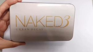 12-Piece Makeup Brush Set | Portable Eyeshadow |  Loose Powder | Beauty Tool | Tin Box | Travel-Friendly Makeup Brushes | Beauty Routine Upgrade | Flawless Application | On-the-Go Glam | Professional Makeup Kit | Precision Makeup Brushes | Compact Brush